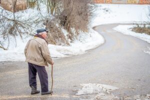 Top Tips for Seniors to Overcome the Winter Blues