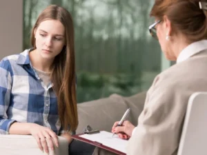 becoming a counsellor online