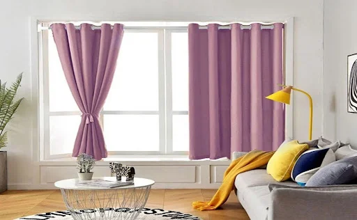 Curtains for small apartments